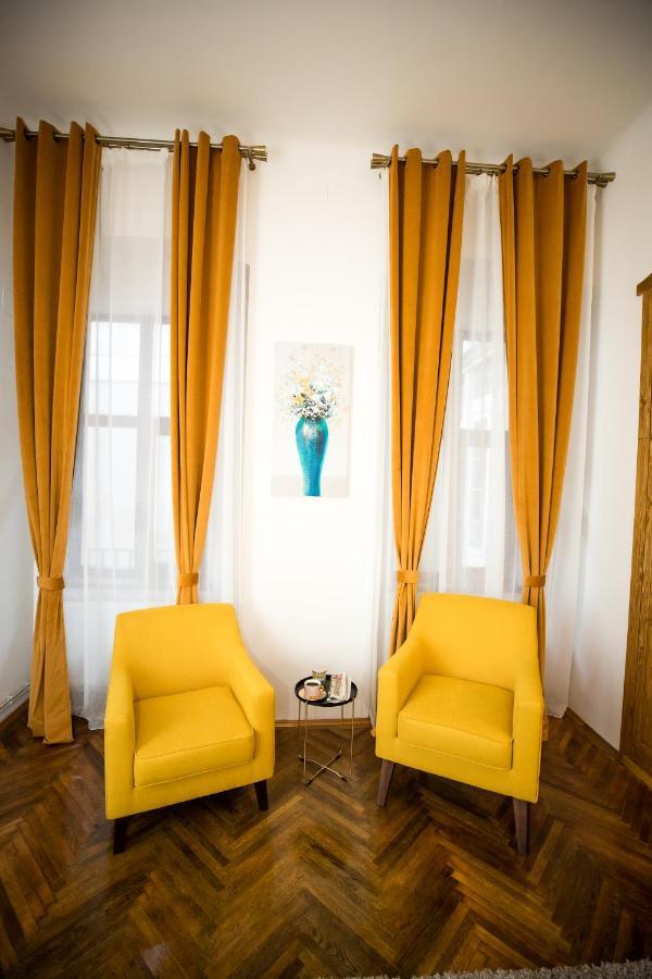 Appartamento Apartament Luxor Turda Esterno foto