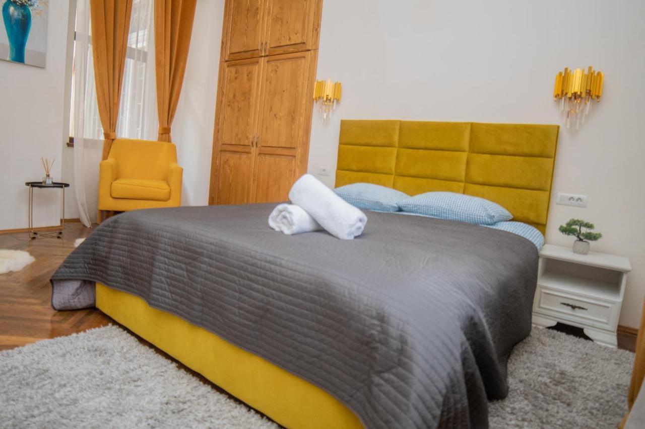 Appartamento Apartament Luxor Turda Esterno foto